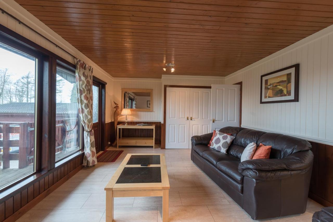 Conifer Lodge 25 With Hot Tub Newton Stewart Minnigaff Zewnętrze zdjęcie