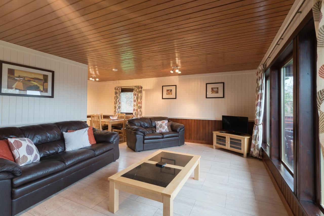 Conifer Lodge 25 With Hot Tub Newton Stewart Minnigaff Zewnętrze zdjęcie